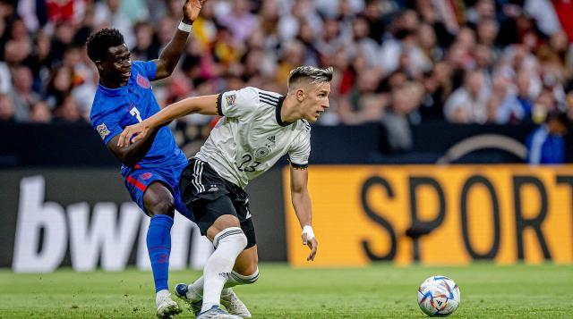 在对阵石宇 在对阵石宇