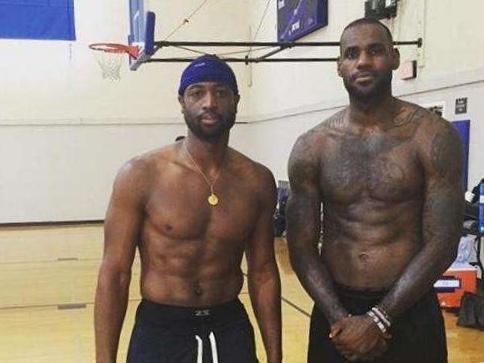 库里外线命 库里外线命